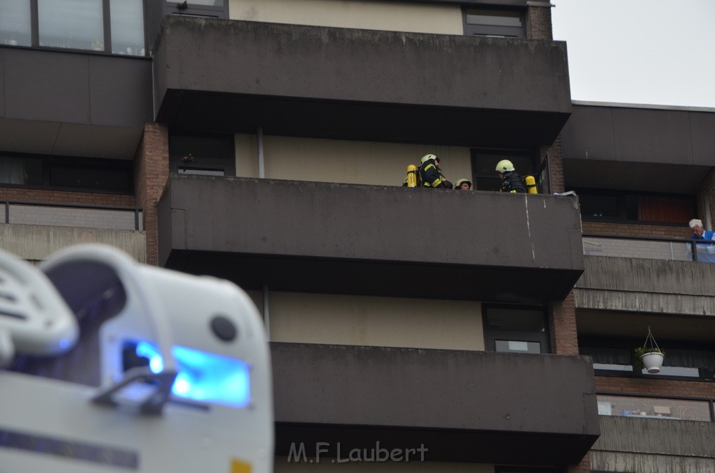 Feuer Koeln Porz Gremberghoven Oberstr P74.JPG - Miklos Laubert